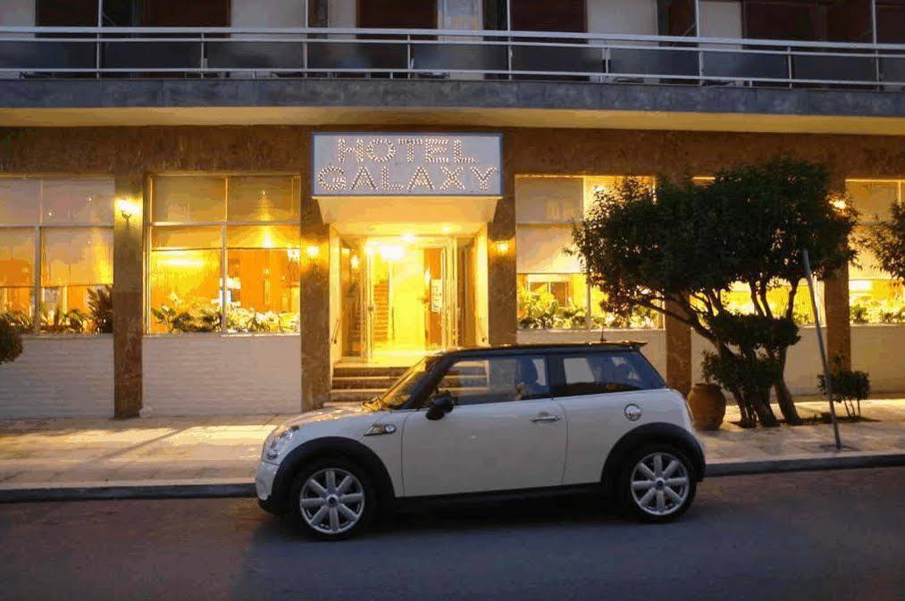 Galaxy Hotel Karystos  Exterior foto